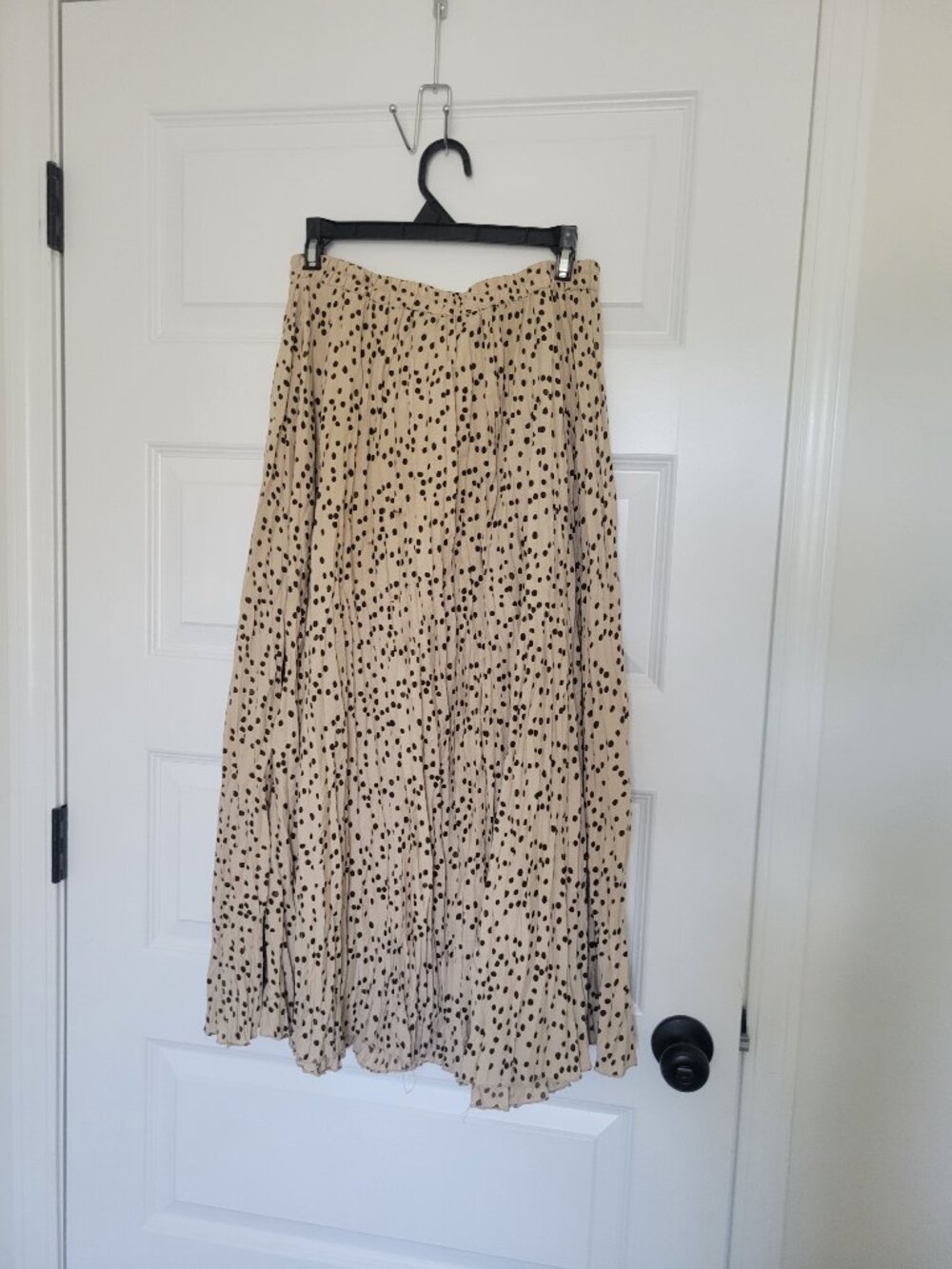 ORVIS Travel Crinkle Broomstick Skirt sz S Brown Polka Dots Long Lightweight
